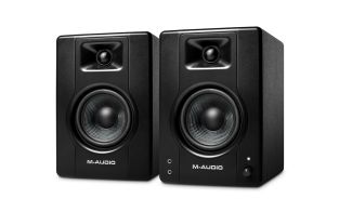 Aktywny głośnik monitorowy M-Audio BX4 o mocy 120 W