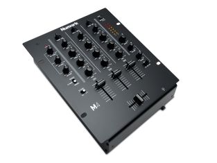 Numark M4 Czarny mikser DJ